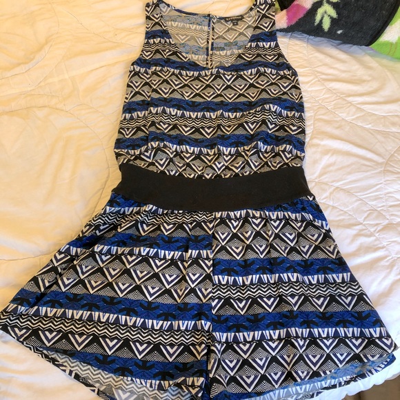 Express Romper - Picture 3 of 4